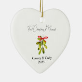 Eerste kerst Getrouwd 2025, met naam en datum Keramisch Ornament (Rechts)