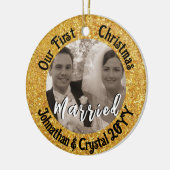 Eerste kerst getrouwd gepersonaliseerde rode glitt keramisch ornament (Links)