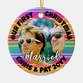 Eerste kerst getrouwde foto Sunset Stripes Keramisch Ornament (Voorkant)