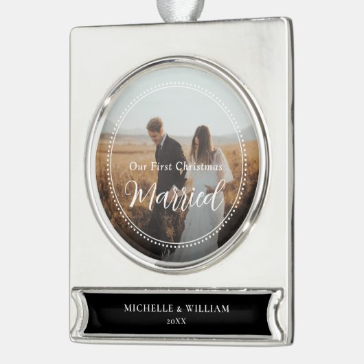 Eerste kerst getrouwde script overlay foto verzilverd banner ornament (Links)