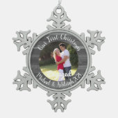 Eerste kerst in beeld tin sneeuwvlok ornament (Voorkant)