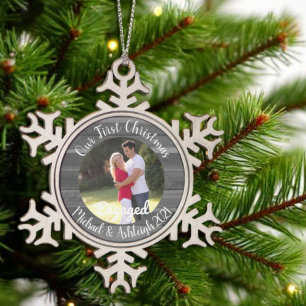 Eerste kerst in beeld tin sneeuwvlok ornament