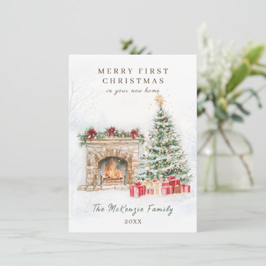 Eerste kerst in New Home Tree Fire Place Feestdagenkaart (Staand voorkant)