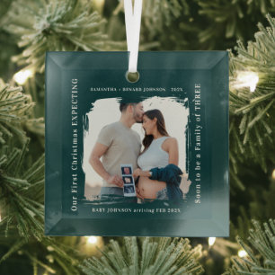 Eerste kerst met een zwangerschap aankondiging  glas ornament