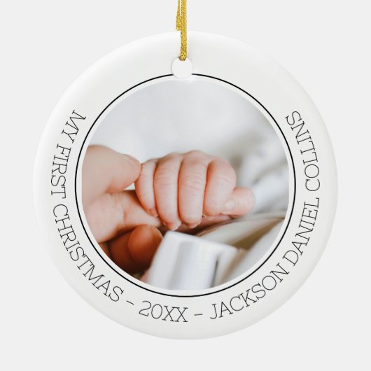 Eerste Kerst Modern Eenvoudige Baby 2 Foto Pasgebo Keramisch Ornament (Achterkant)