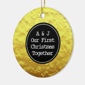 Eerste Kerst Monogram Initialen Faux Golden Folie Keramisch Ornament (Links)
