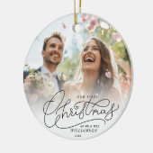 Eerste kerst Mr en Mrs Passen getrouwd trouwfoto Keramisch Ornament (Links)