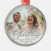 Eerste kerst Mr en Mrs Passen getrouwd trouwfoto Metalen Ornament (Voorkant)