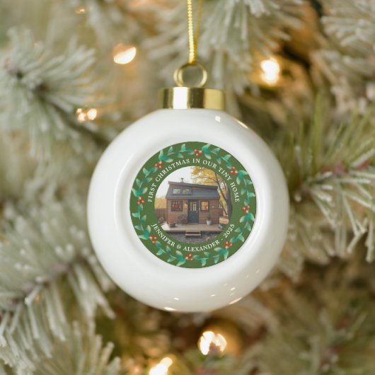 Eerste kerst op onze Tiny Home foto Keramische Bal Ornament (Boom)