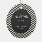 Eerste kerst Pas getrouwd Retro meneer en mevrouw  Keramisch Ornament (Links)