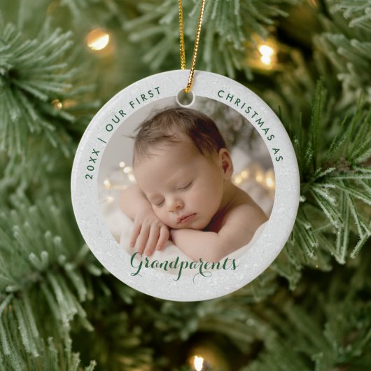 Eerste kerst van grootouders Groen Script Foto Keramisch Ornament (Boom)
