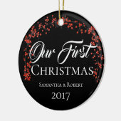 Eerste kerst van het koppel met naam en datum keramisch ornament (Links)