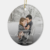 Eerste kerst verloofd 2-foto wit schrift keramisch ornament (Links)
