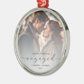Eerste kerst verloofd aangepaste foto grijs script metalen ornament (Links)