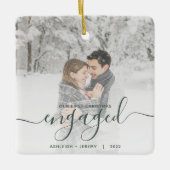 Eerste kerst verloofd aangepaste foto groen schrif keramisch ornament (Voorkant)