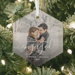 Eerste kerst verloofd aangepaste foto witte script glas ornament