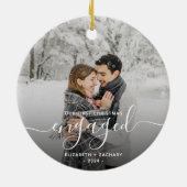 Eerste kerst verloofd aangepaste foto witte script keramisch ornament (Achterkant)