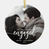 Eerste kerst verloofd foto witte script keramisch ornament (Voorkant)