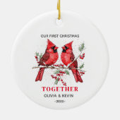 Eerste kerst verloofd met rode kardinalen keramisch ornament (Achterkant)