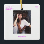 Eerste kerst verloofd | Minimale schrijfmachinefot Keramisch Ornament<br><div class="desc">Personaliseer dit minimalistische en stijlvolle paarse kerstboom keramische ornament met typemachine grunge typografie en een strak, eenvoudig en minimalistisch wit sneeuwval lijst. Voeg je foto, namen, aangepaste tekst en kerstjaar toe. Een cool, eenvoudig, verfijnd en eigentijds kerstontwerp in moderne schattige meisjesachtige neonroze en witte kleuren, aanpasbaar in elke kleur en...</div>