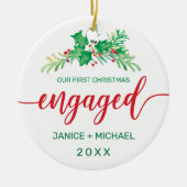 Eerste kerst verloofd Waterverf Holly foto rood Keramisch Ornament (Voorkant)