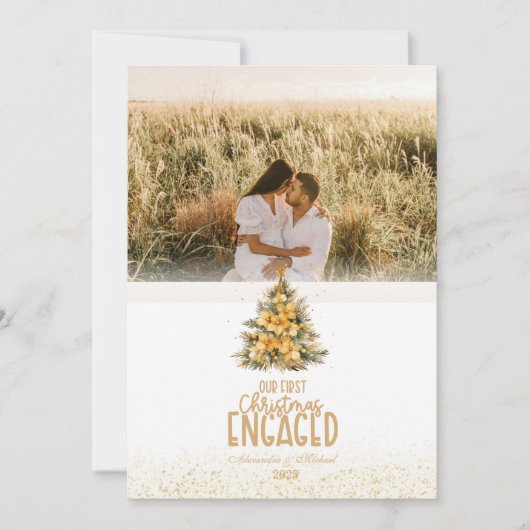 Eerste kerst verloofde gouden foto feestdagenkaart (Voorkant)