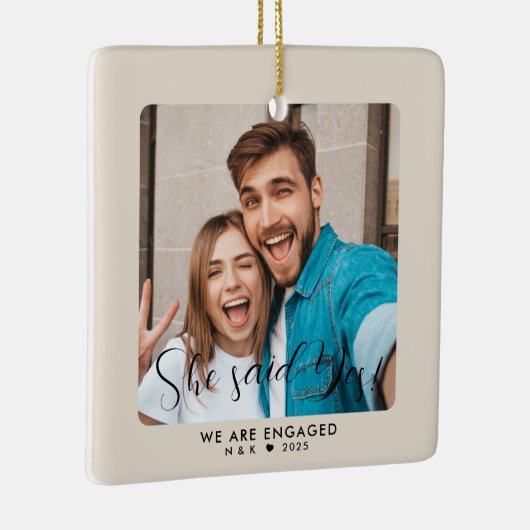 Eerste kerst verloofde paar aangepaste foto keramisch ornament (Rechts)