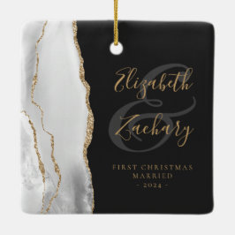 Eerste kerstcadeauscript met grijs gehuwd grijs ge keramisch ornament