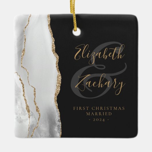 Eerste kerstcadeauscript met grijs gehuwd grijs ge keramisch ornament (Voorkant)