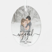Eerste kerstcadeautje Aangepaste foto Zwart script Metalen Ornament (Voorkant links)