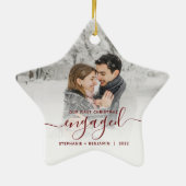 Eerste kerstcadeautje Foto Burgundy Script Keramisch Ornament (Achterkant)