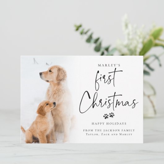 Eerste Kerstdag | Moderne Puppy Custom Photo Feestdagenkaart (Staand voorkant)