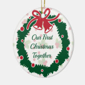 Eerste Kerstdag Samen Krans en Holly Keramisch Ornament (Links)