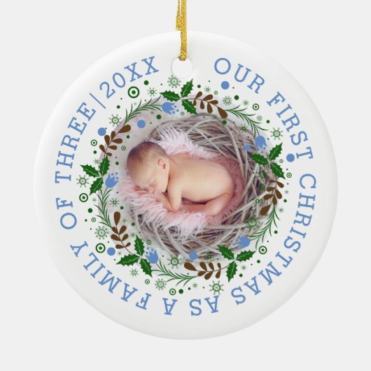 Eerste kerstfamilie met drie grote blauwe foto's keramisch ornament (Achterkant)