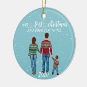 Eerste kerstfamilie van drie Brown Hair Boy Keramisch Ornament (Links)
