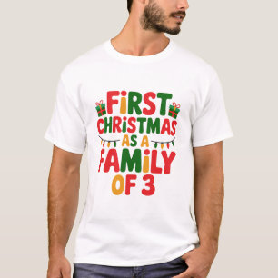 Eerste kerstfeest als gezin van 3 grappige bijpass t-shirt