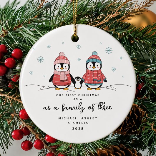 Eerste kerstfeest als gezin van drie ornament