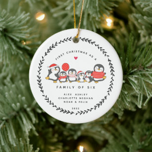 Eerste kerstfeest als gezin van zes pinguïns keramisch ornament