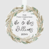 Eerste Kerstfeest als Mr. en mevrouw 1ste Pas getr Ornament (achterkant)