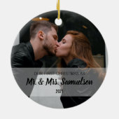 Eerste Kerstfeest Gehuwd als Mr. en mevrouw PHOTO Keramisch Ornament (Achterkant)