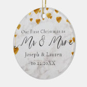 Eerste Kerstfeest Gehuwd met de heren en mevrouw. Keramisch Ornament (Links)