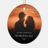 Eerste Kerstfeest Gehuwd met Mr & Mrs Foto Keramisch Ornament (Links)