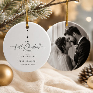 Eerste kerstfeest getrouwd romantische trouwfoto keramisch ornament