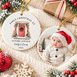 Eerste kerstfeest op ons nieuwe thuisadres foto keramisch ornament