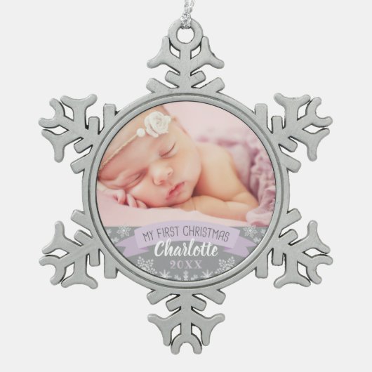 Eerste Kerstfeest Paarse baby-meisje Foto Tin Sneeuwvlok Ornament (Voorkant)