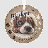 Eerste Kerstfeest van Puppies Rustieke Hond Naam F Ornament (achterkant)