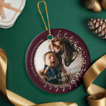 Eerste kerstfeest voor baby La La La La Custom Bab Keramisch Ornament<br><div class="desc">Elegant en knappe baby's eerste kerstkeepjesornament. Magische en grillige tweezijdige, twee baby foto-kerstkarolmuziek, ornament voor feestdagen. Het ontwerp kenmerkt ons originele kunstwerk met magische faux gouden wimpels van gouden confetti en mousserende sneeuw die de indruk creëer dat muzieklijnen op een elegante manier in de wind blazen. "Fa la la" is...</div>
