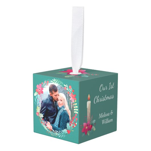 Eerste kerstflesje met foto's kubus ornament (Voorkant hoekig)