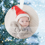 Eerste kerstfoto-Baby Naam Ornament<br><div class="desc">Pas uw favoriete foto's en datum aan met uw favoriete baby om een uniek geheugen en geschenk voor een eerste Kerstmis te creëer. Een heerlijk koepel om je nieuwe aankomst te vieren! Ontworpen door: Thisnotme©</div>