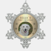 Eerste kerstfoto Golden Snowflake Puppy Tin Sneeuwvlok Ornament (Voorkant)